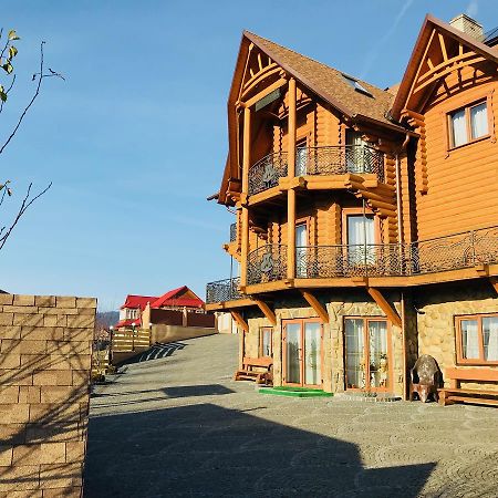 Guest house М Ворохта Экстерьер фото