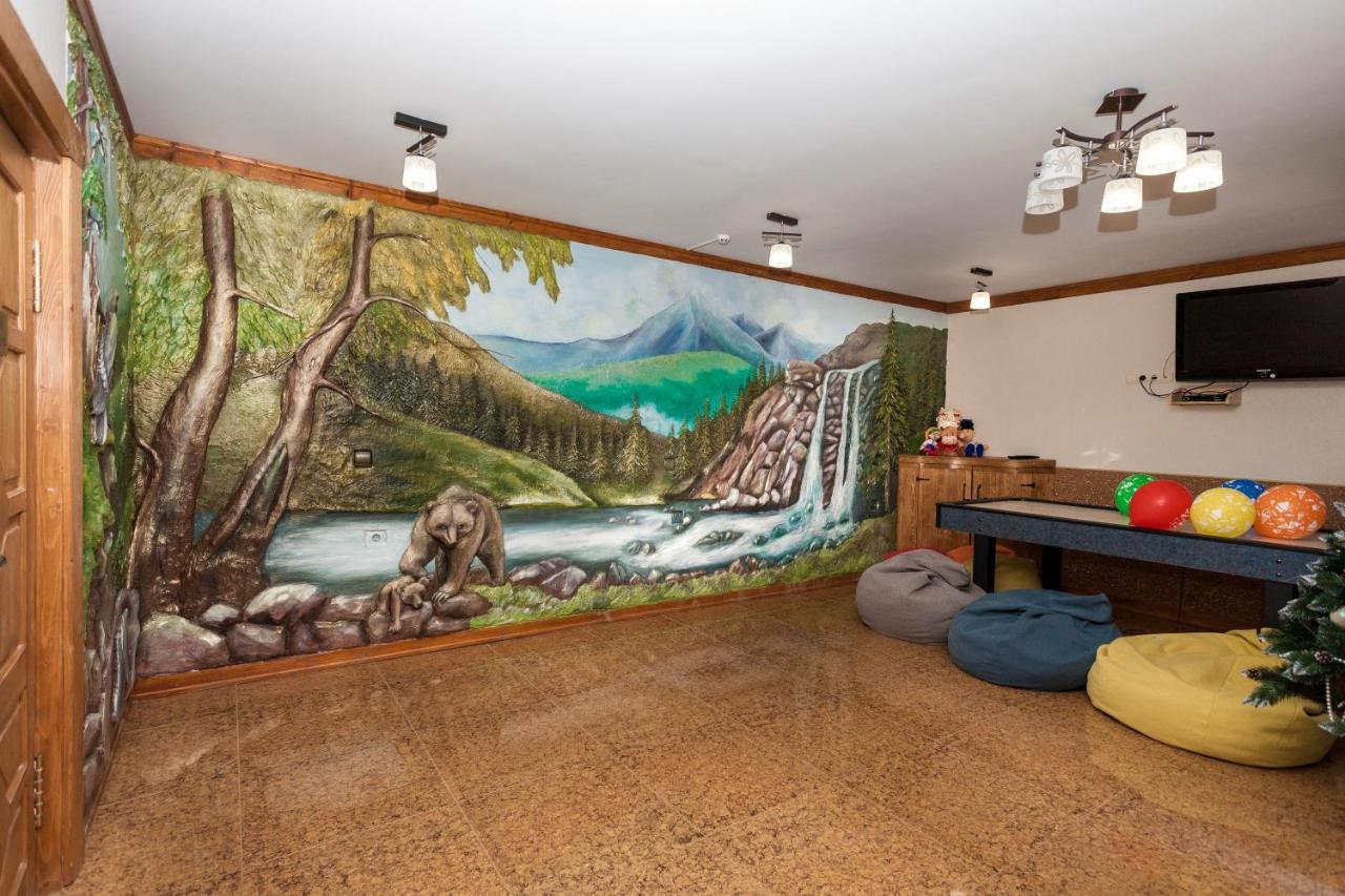 Guest house М Ворохта Экстерьер фото