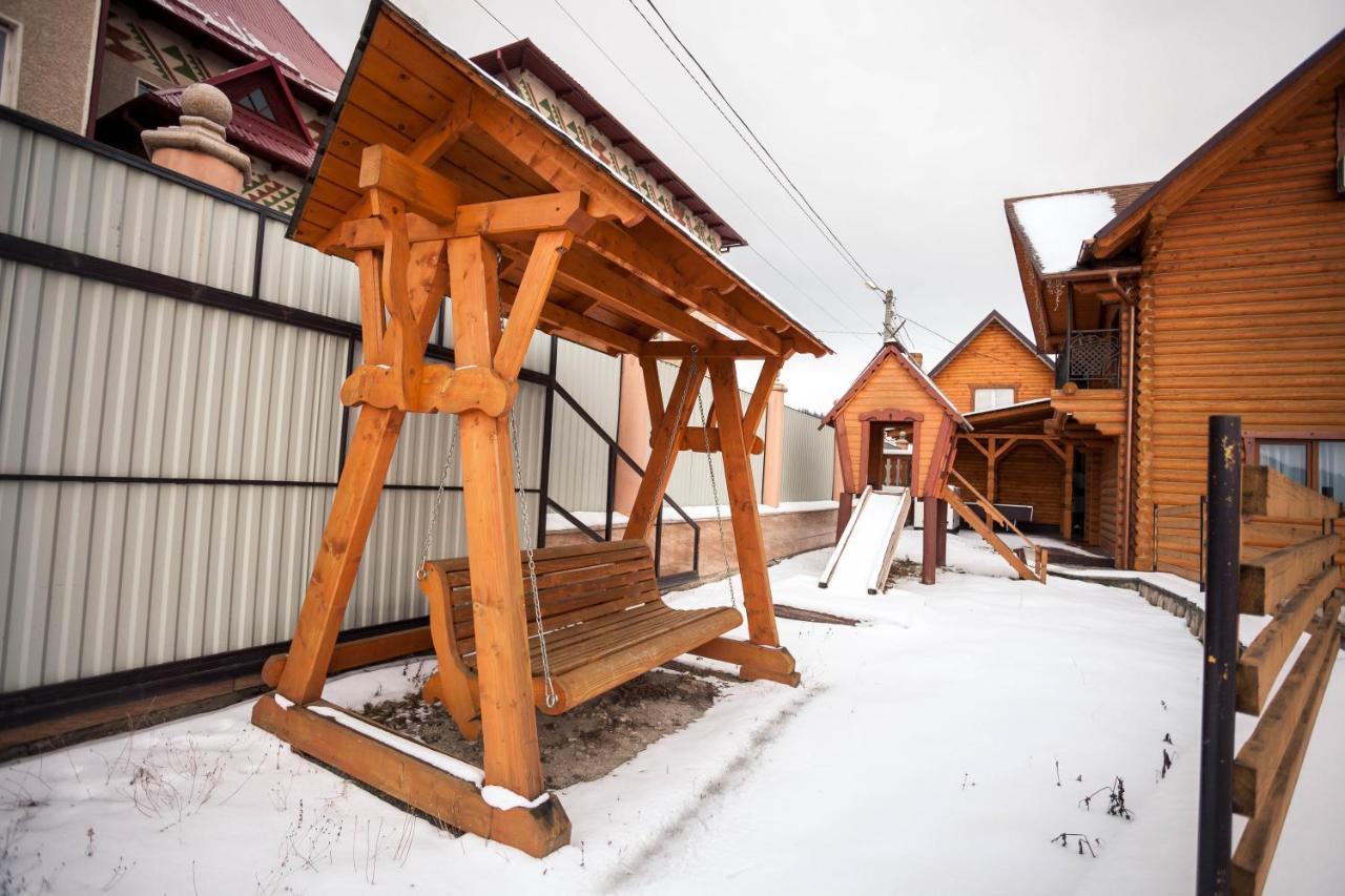 Guest house М Ворохта Экстерьер фото
