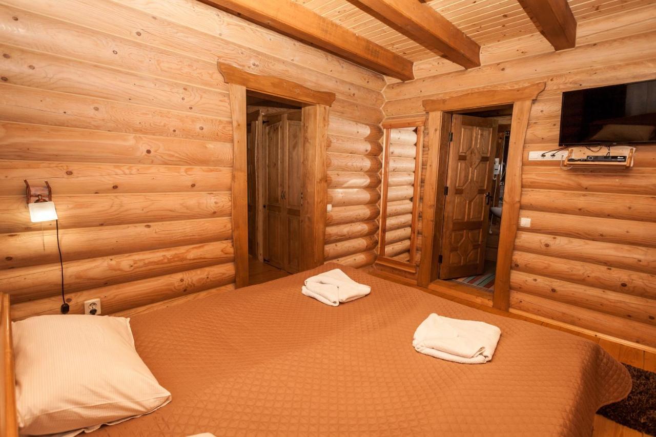 Guest house М Ворохта Экстерьер фото