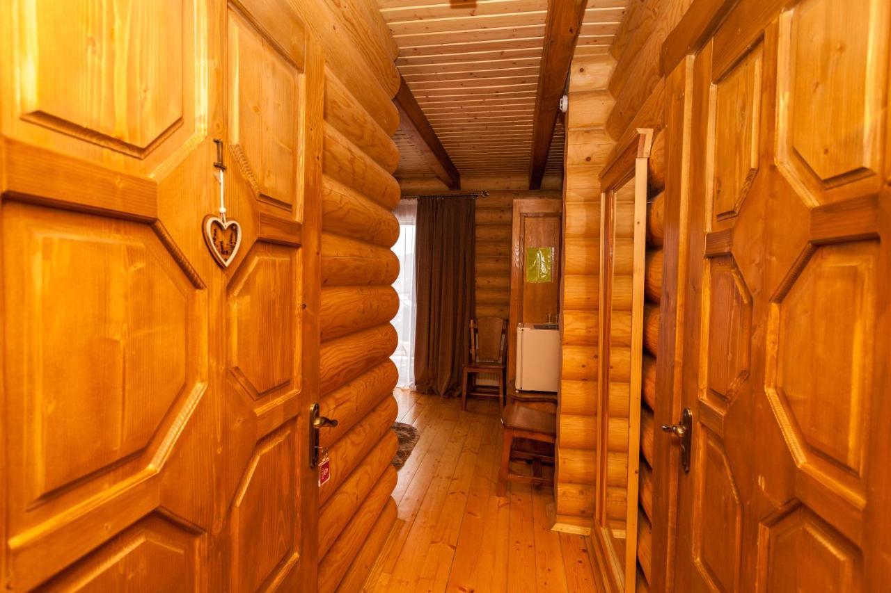 Guest house М Ворохта Экстерьер фото